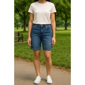 CANYON RIVER BLUES Women's Denim Shorts Size 12 Casual Bermuda Jean Shorts